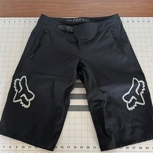 FOX Defend mountain bike shorts